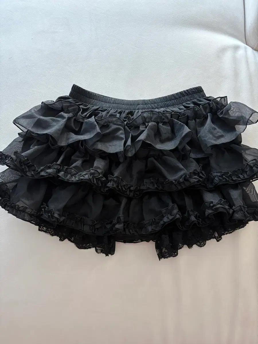 러프넥 블랙 프릴 레이스 튜튜 셔링캉캉스커트반바지