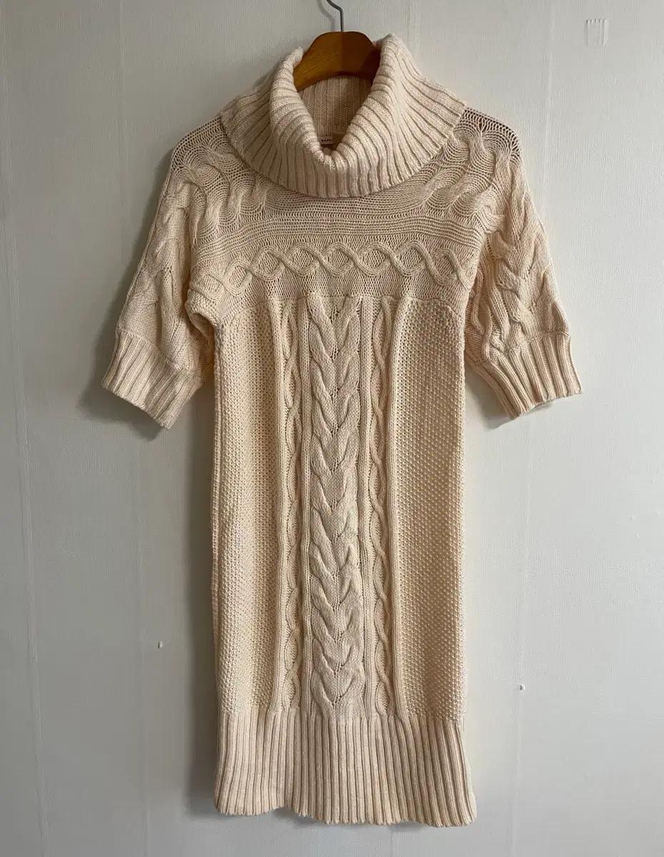 바나나리퍼블릭 메리노 울100 니트 원피스