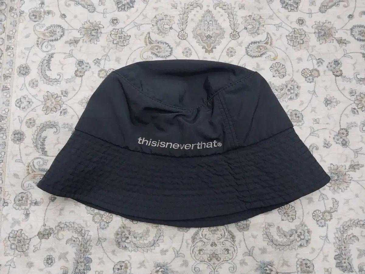 디스이즈네버댓 블랙 버킷햇