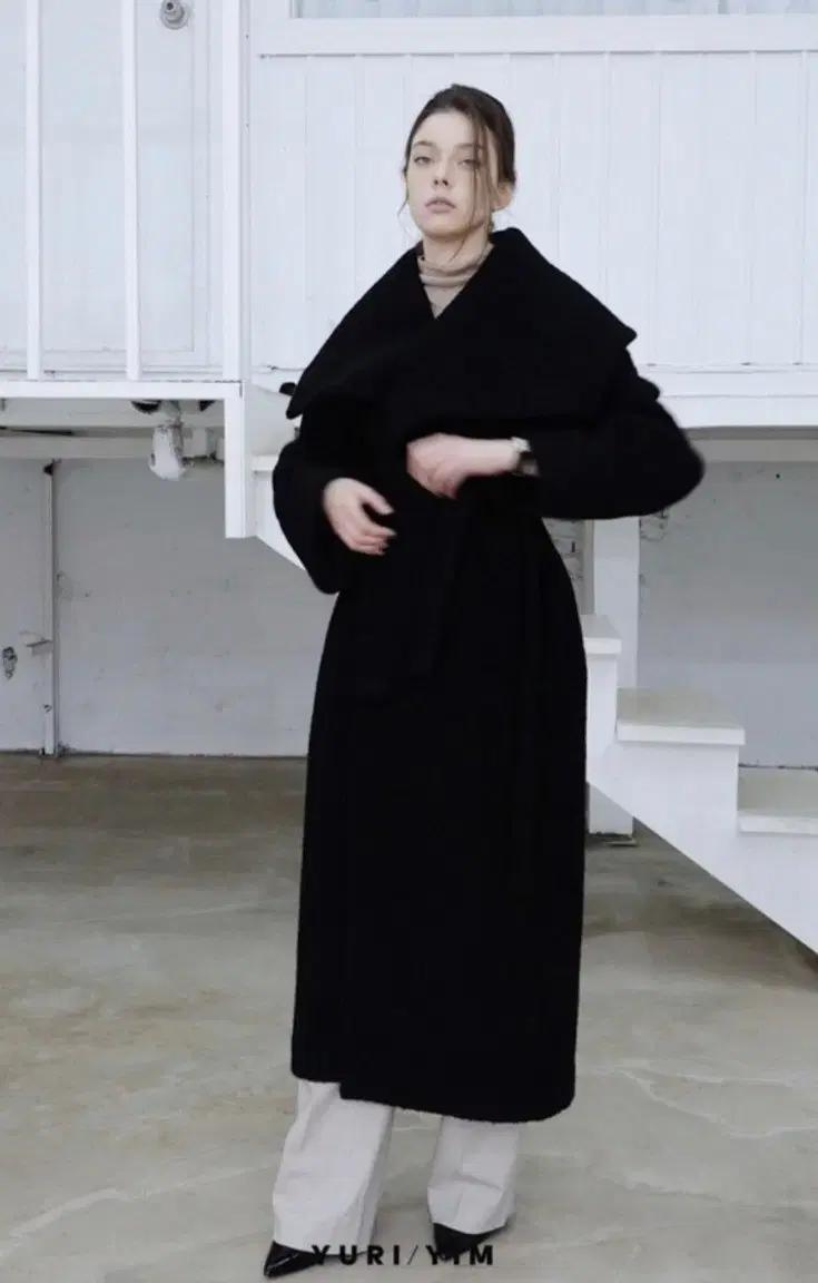 YURI/YIM 유리임 부클 빅카라 롱코트