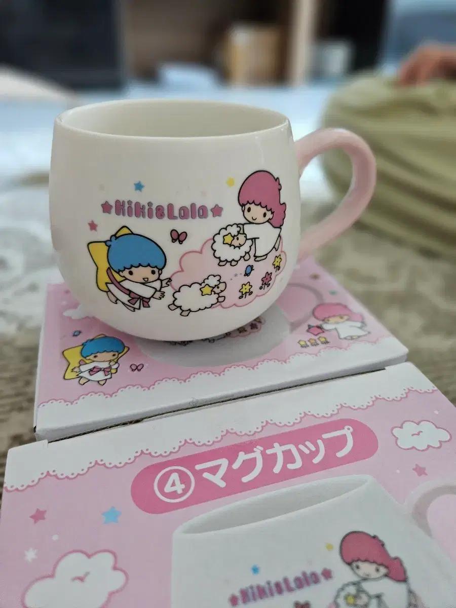 라라키키 쿠지 머그컵