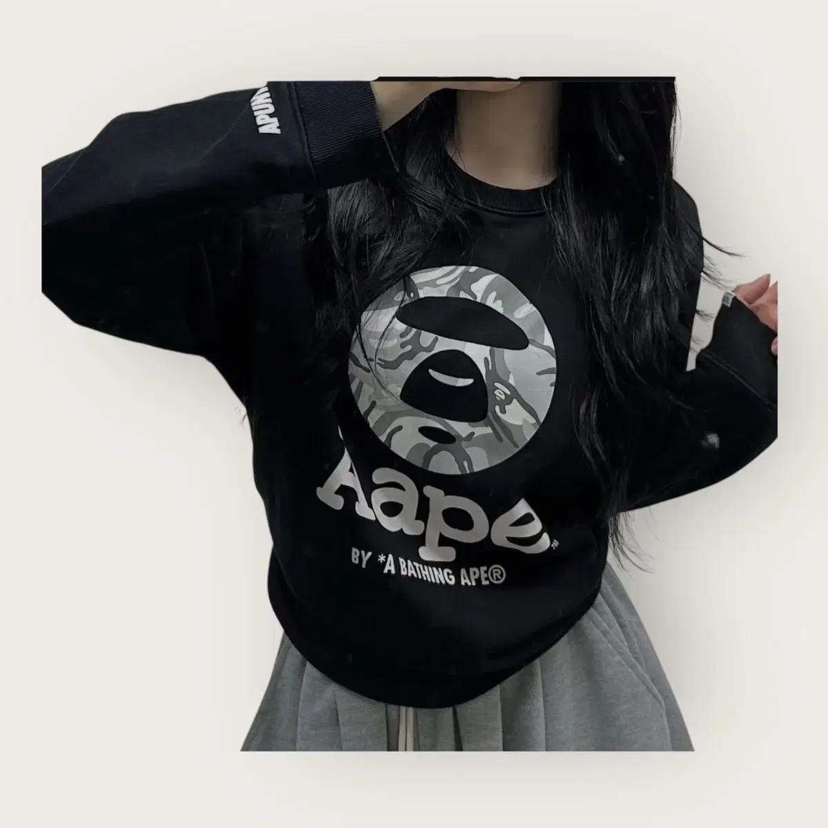 S/ 베이프 AAPE 사루카모 맨투맨