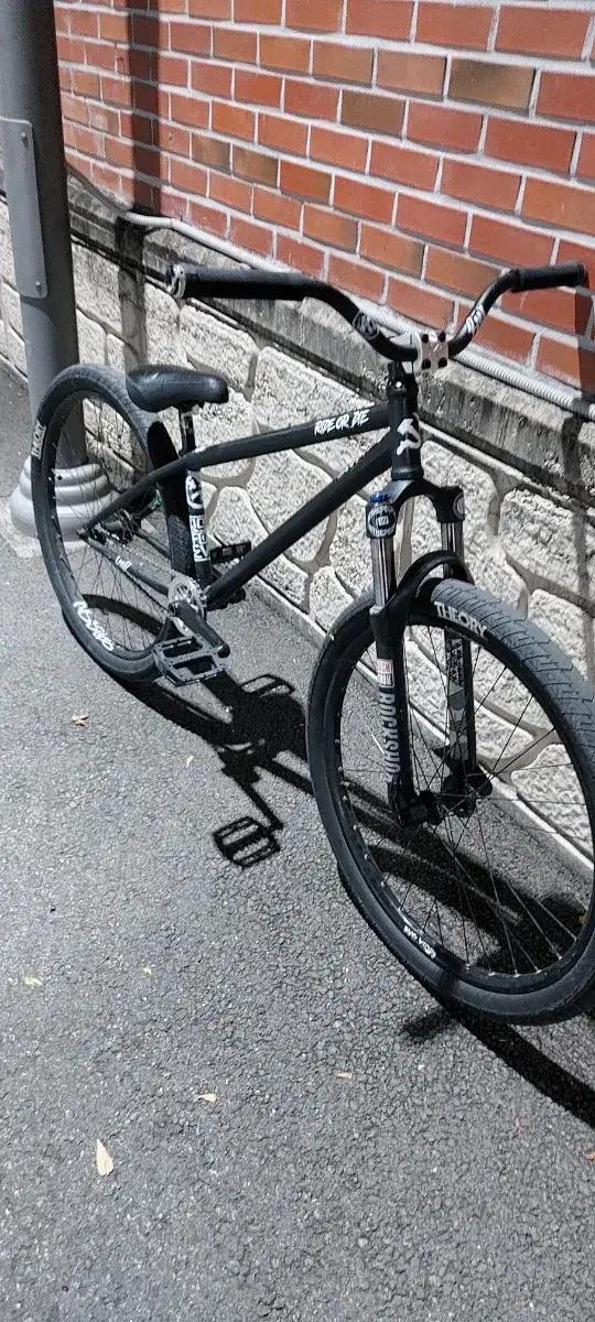 어반자전거/더트점프mtb 풀커스텀 판매만