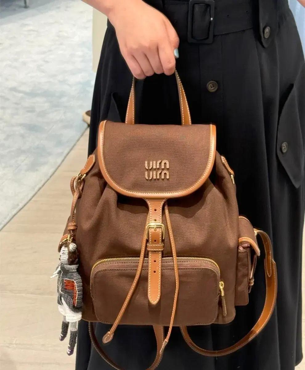 백화점구매미우미우  배낭