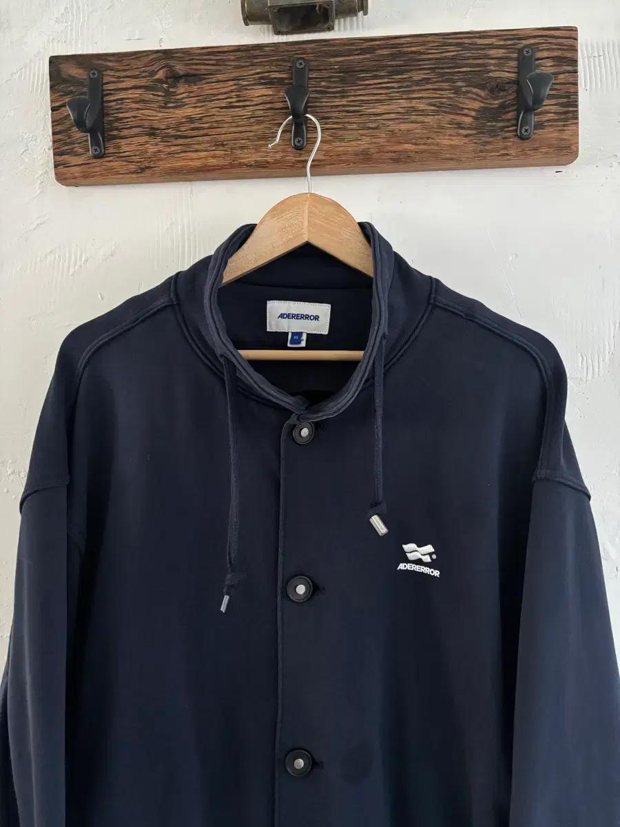 ADERERROR 아더에러 테이텀 로고 점퍼 네이비 자켓