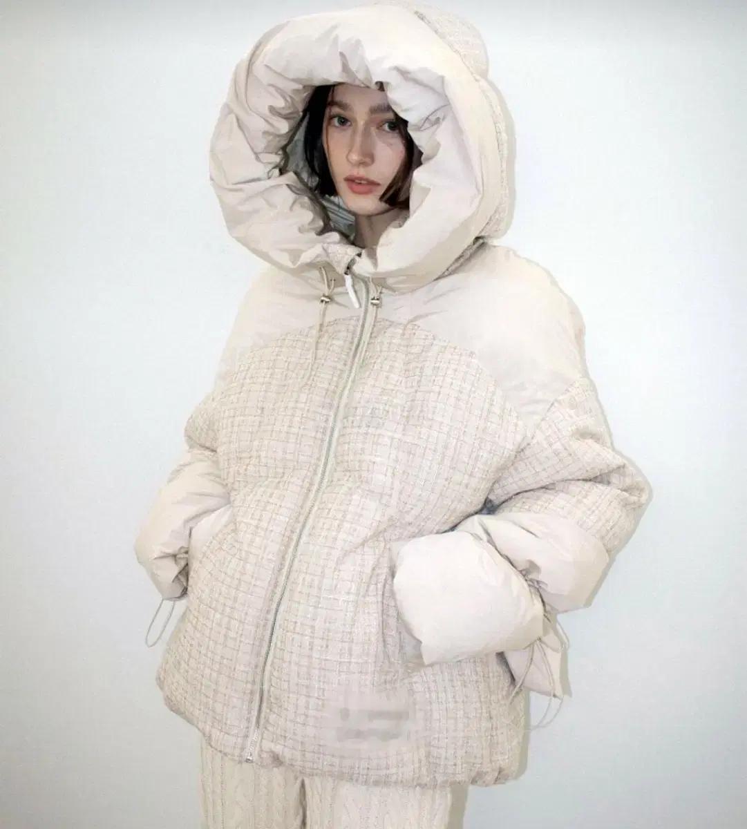 덕다운패딩 오리털패딩 구스다운패딩 트위드패딩 어그
