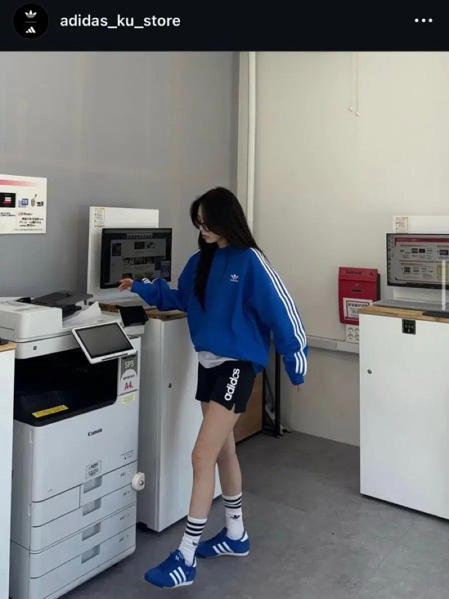 아디다스 크루 기모 맨투맨 새상품