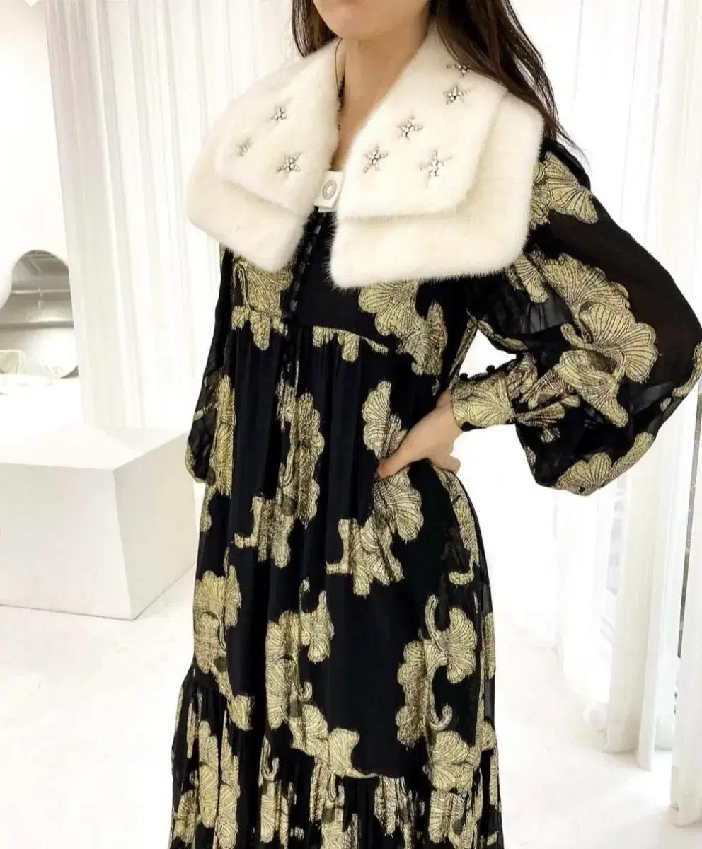 JIYO 지요 드레스 짐머만 셀프포트레이트 파티드레스 연말파티룩 오브제