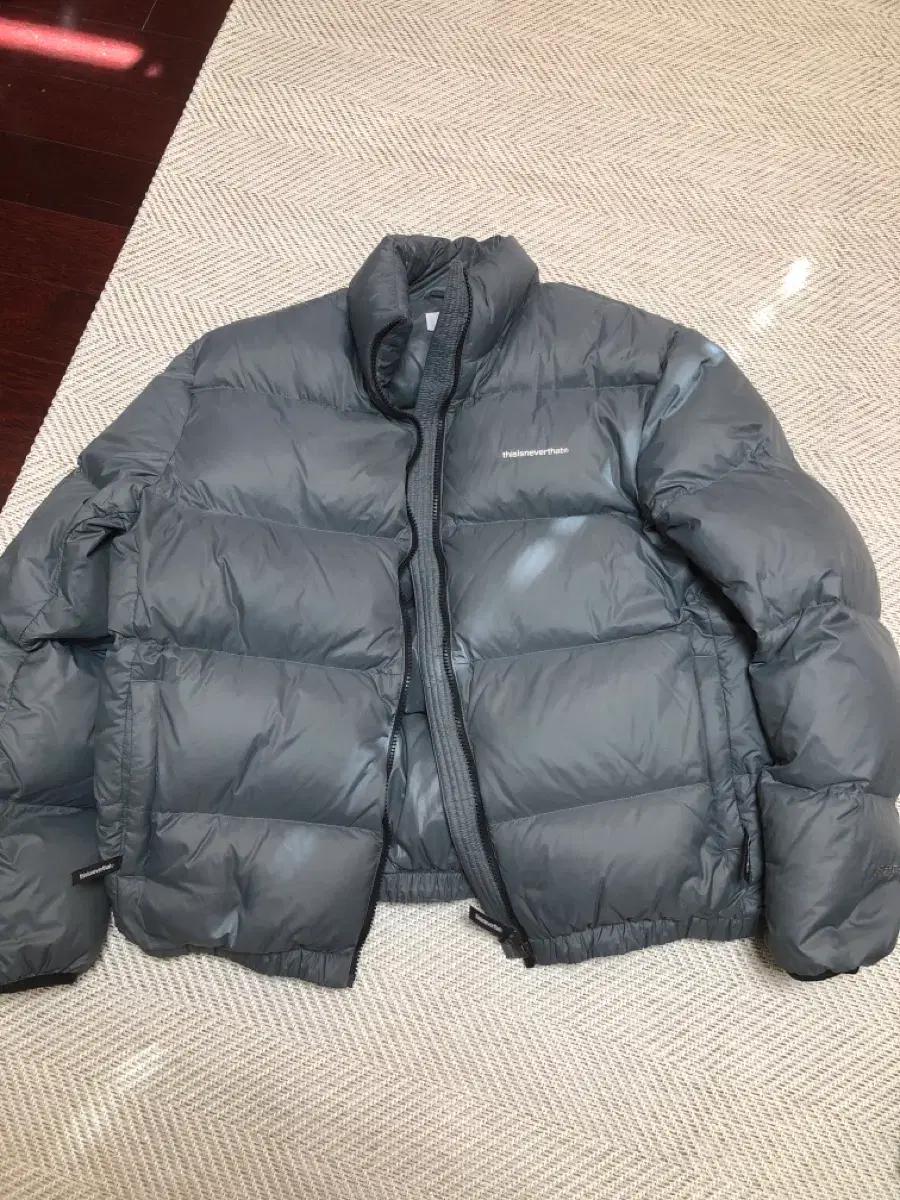 디스이즈네버댓 패딩 M
