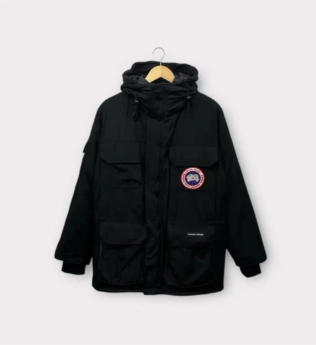 캐나다구스 익스페디션 블랙 패딩 S