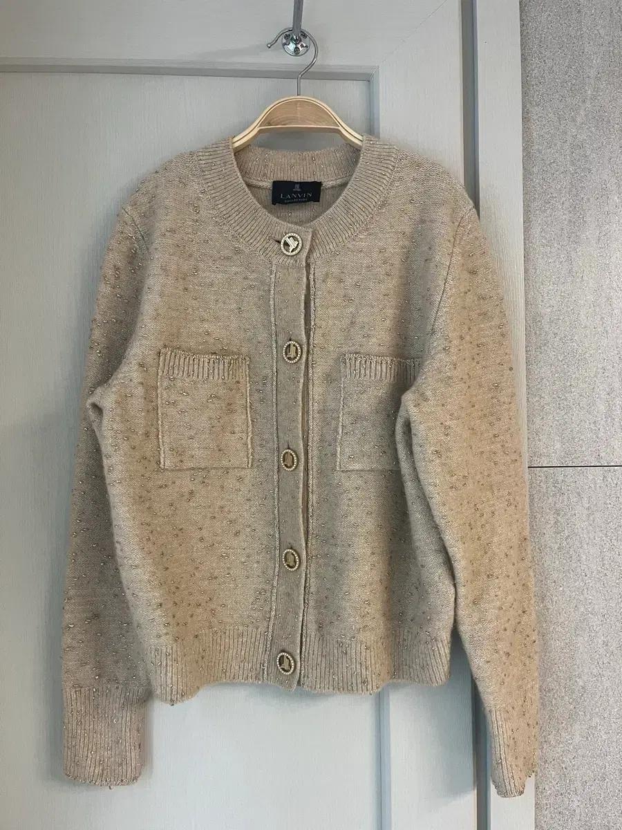 가격고정) 한섬 랑방컬렉션 LANVIN 글리터 블록 니트 가디건 베이지