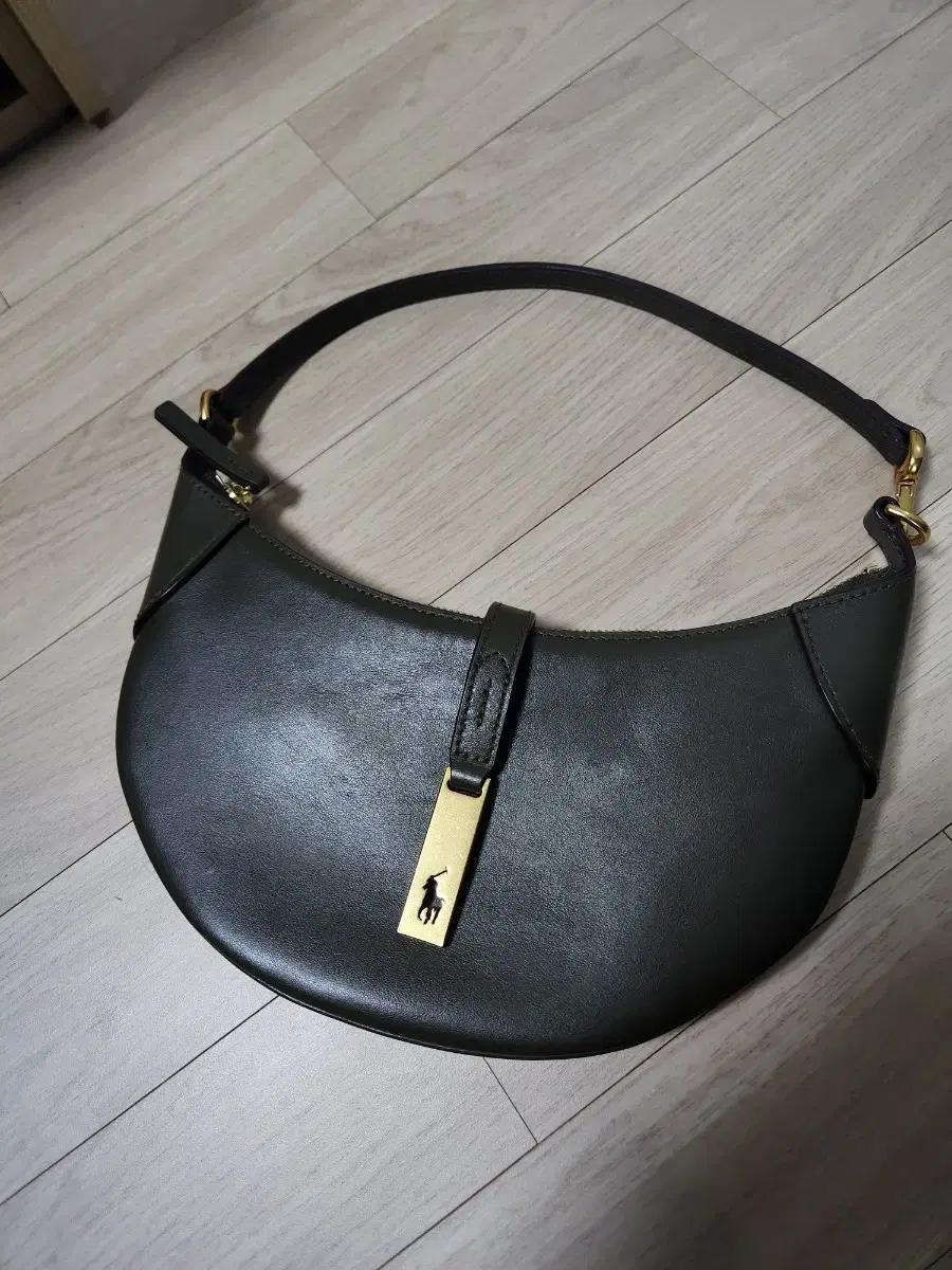 폴로 랄프로렌 ID 카프스킨 미니 숄더백