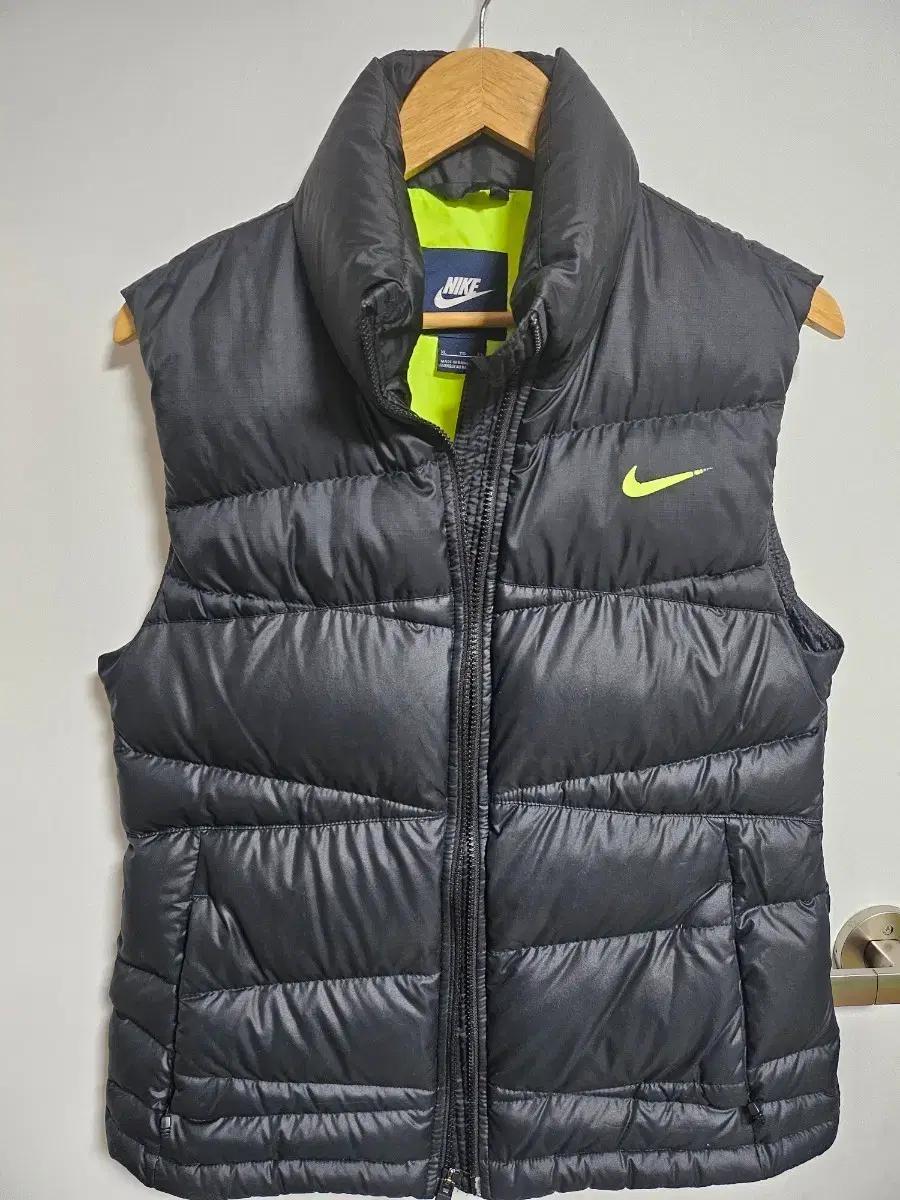 나이키 다운 패딩 조끼