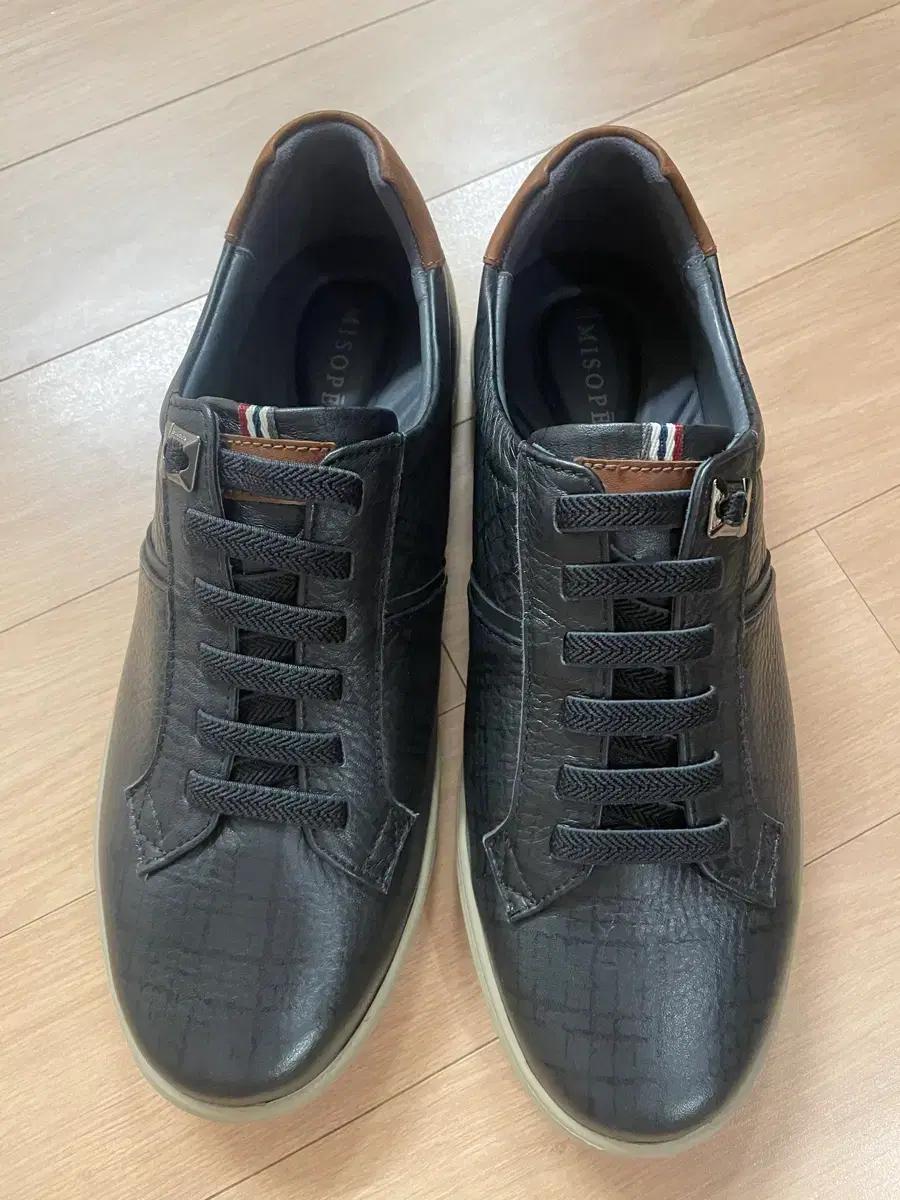 (새상품)미소페 남성 가죽 스니커즈(260mm)