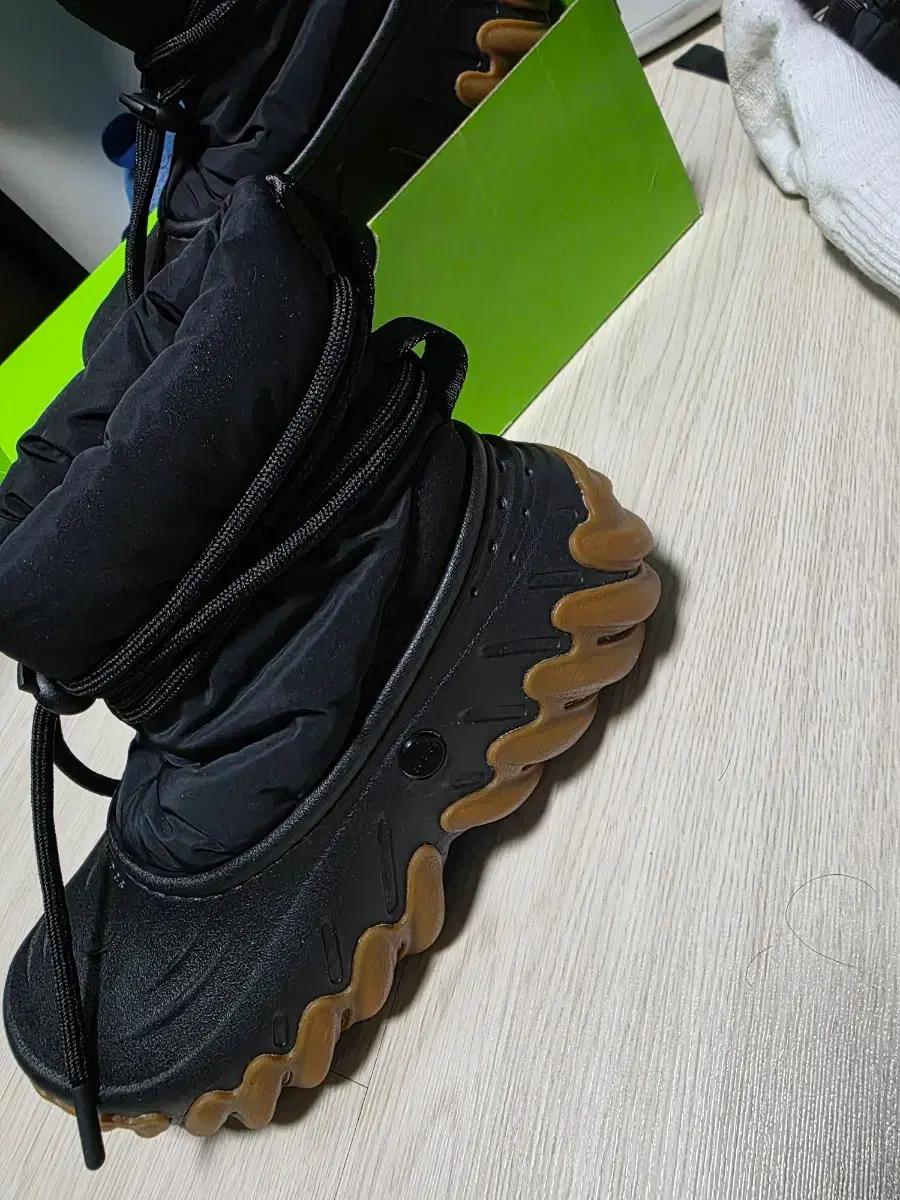 크록스 방한 부츠 블랙 260