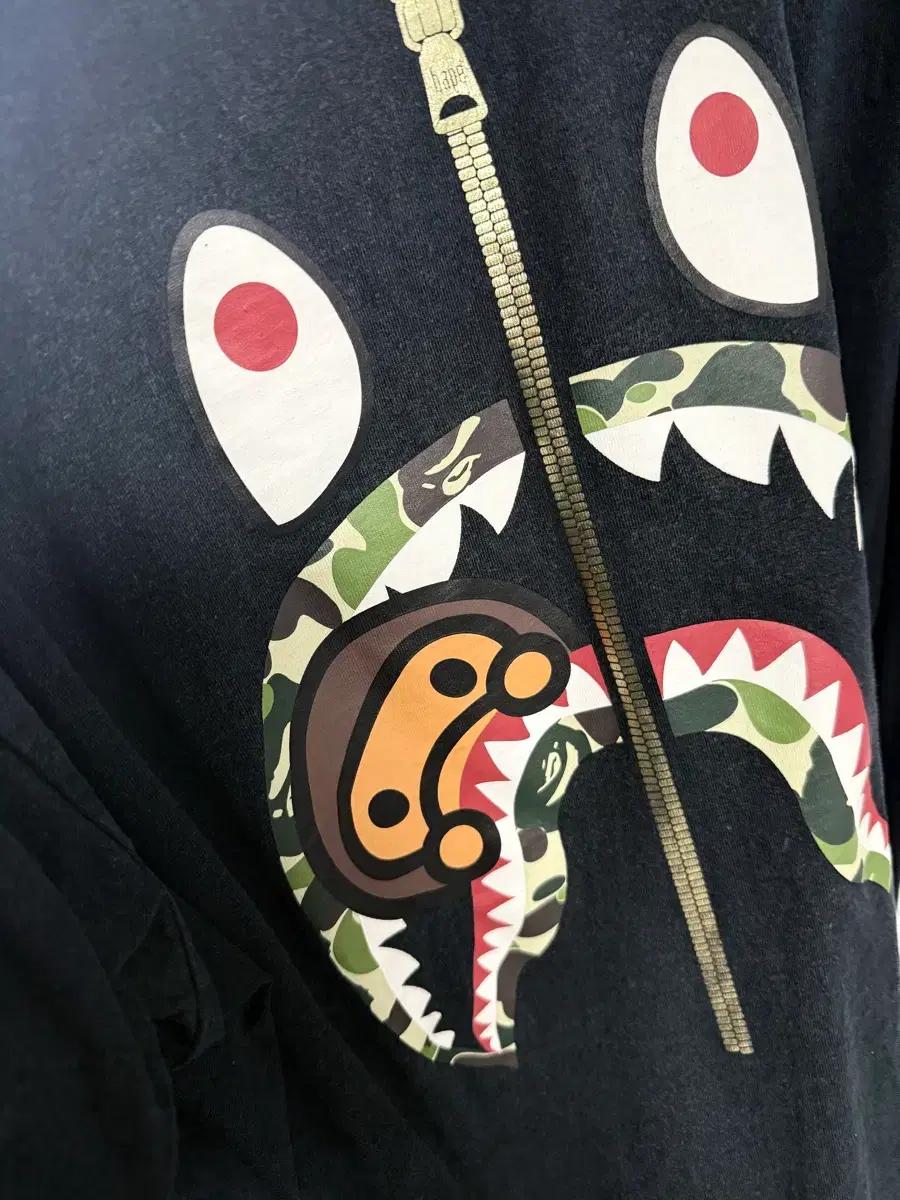 베이프 WGM 반팔티 3XL 샤크마일로