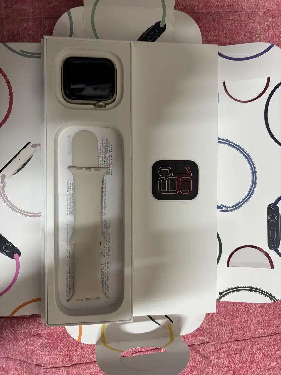 애플워치 SE3 44mm 스타라이트 팝니다