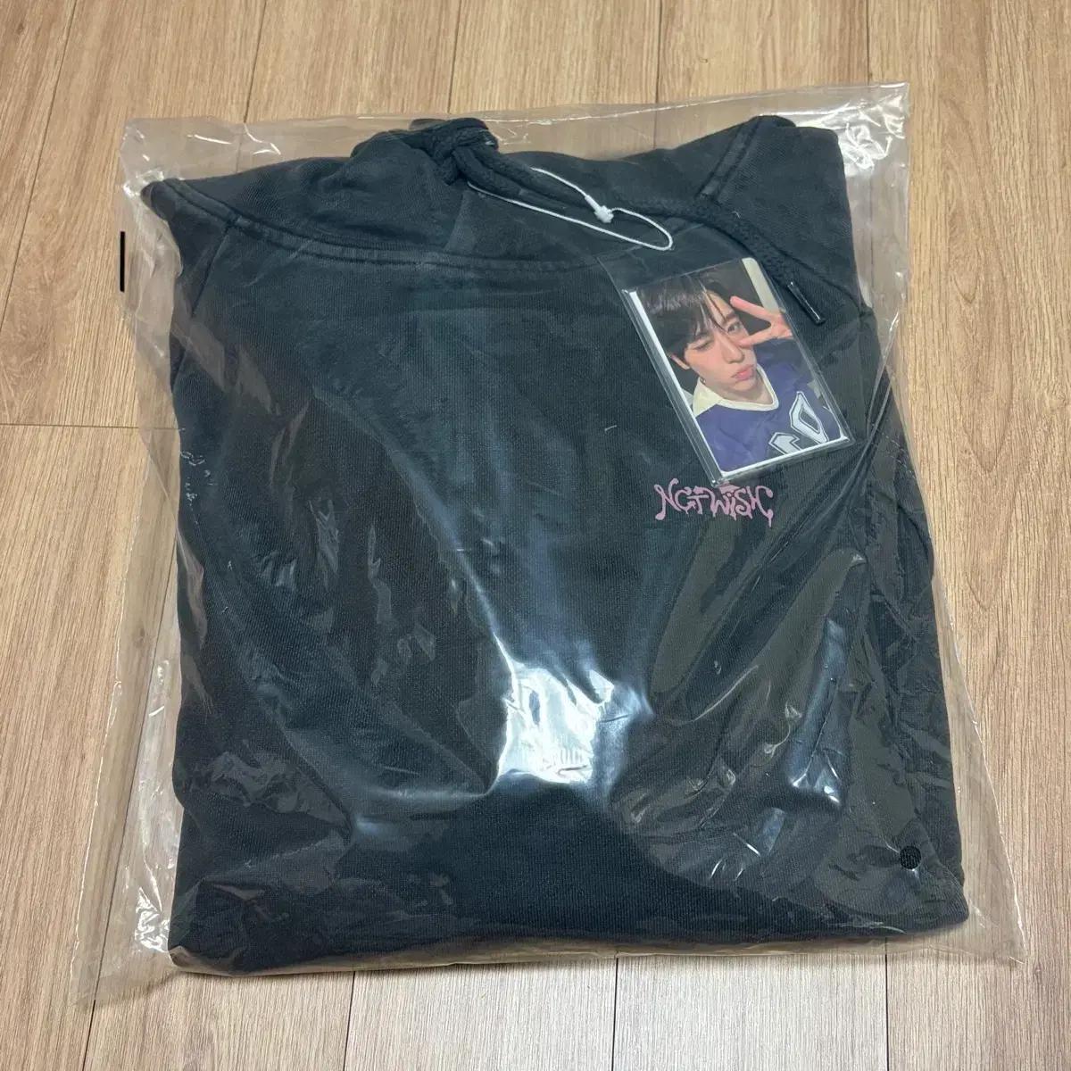 (7.9) 엔시티 위시 시온 컬러 팝업 엠디 후드티 미개봉 포카 포함