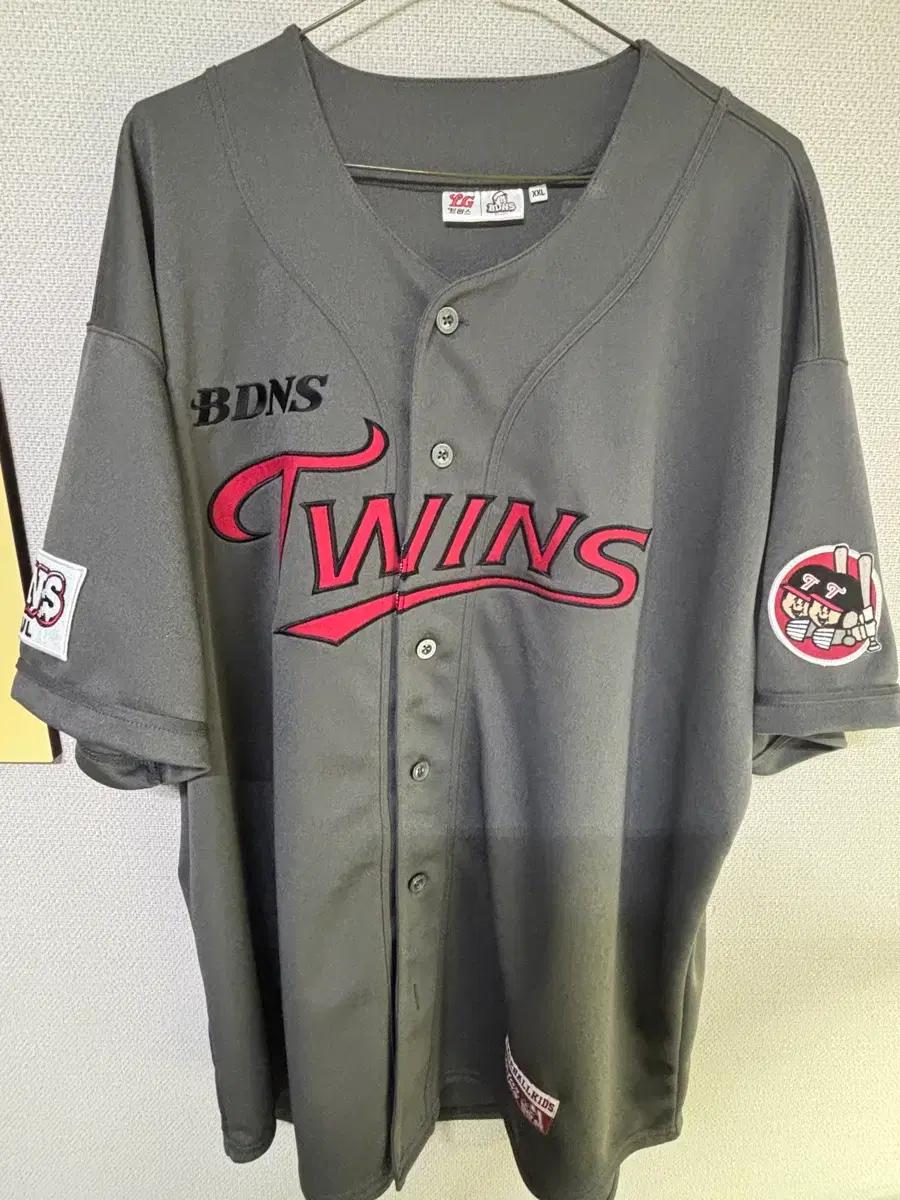 엘지트윈스 빠더너스 문성주 유니폼