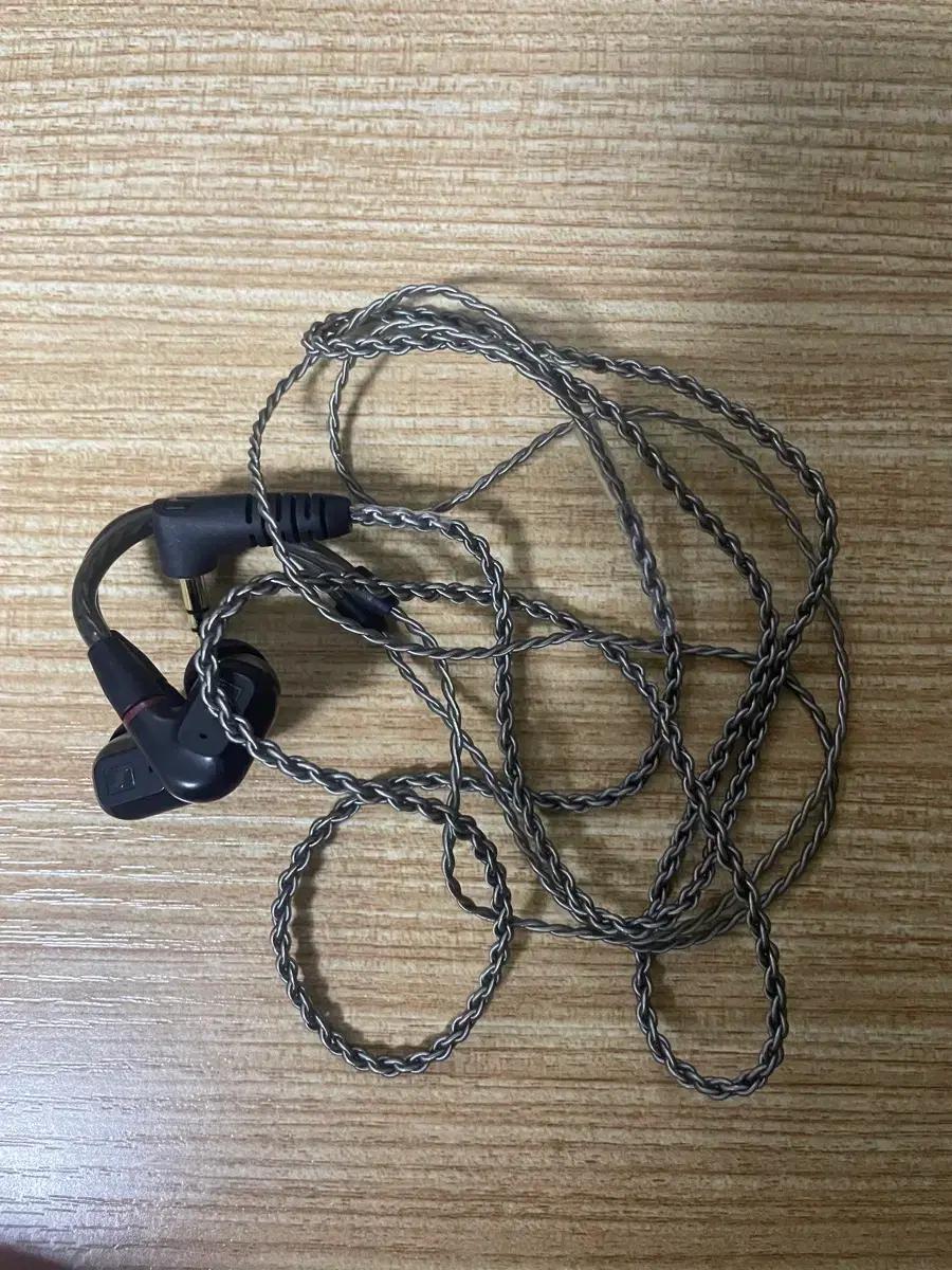 젠하이저 ie200 유선 이어폰