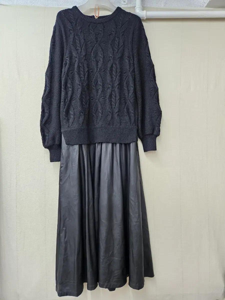 나인웨스트 니트가죽 롱원피스 95