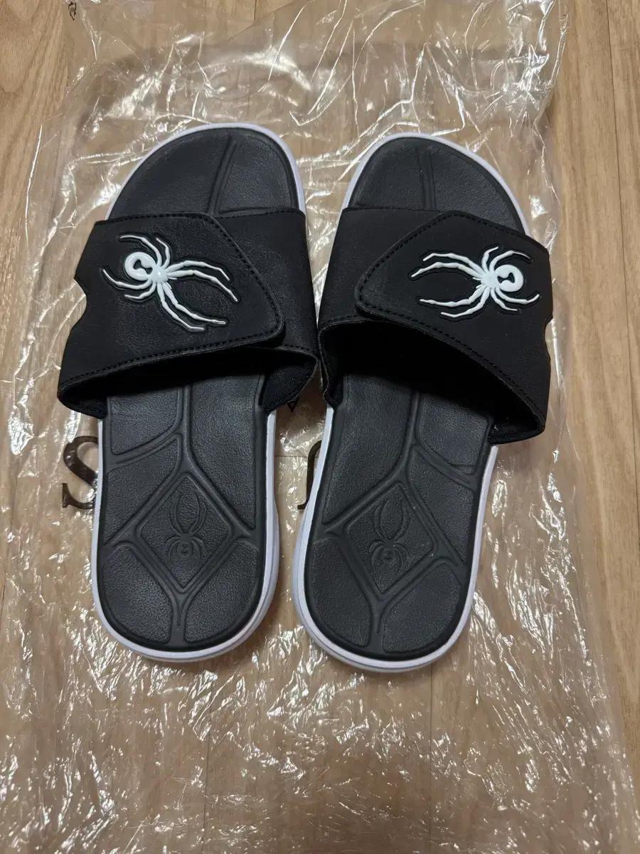 스파이더 여성 키높이 슬리퍼 샌들