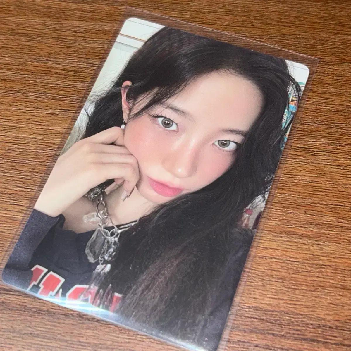 르세라핌 HOT 앨범 카즈하 포토카드