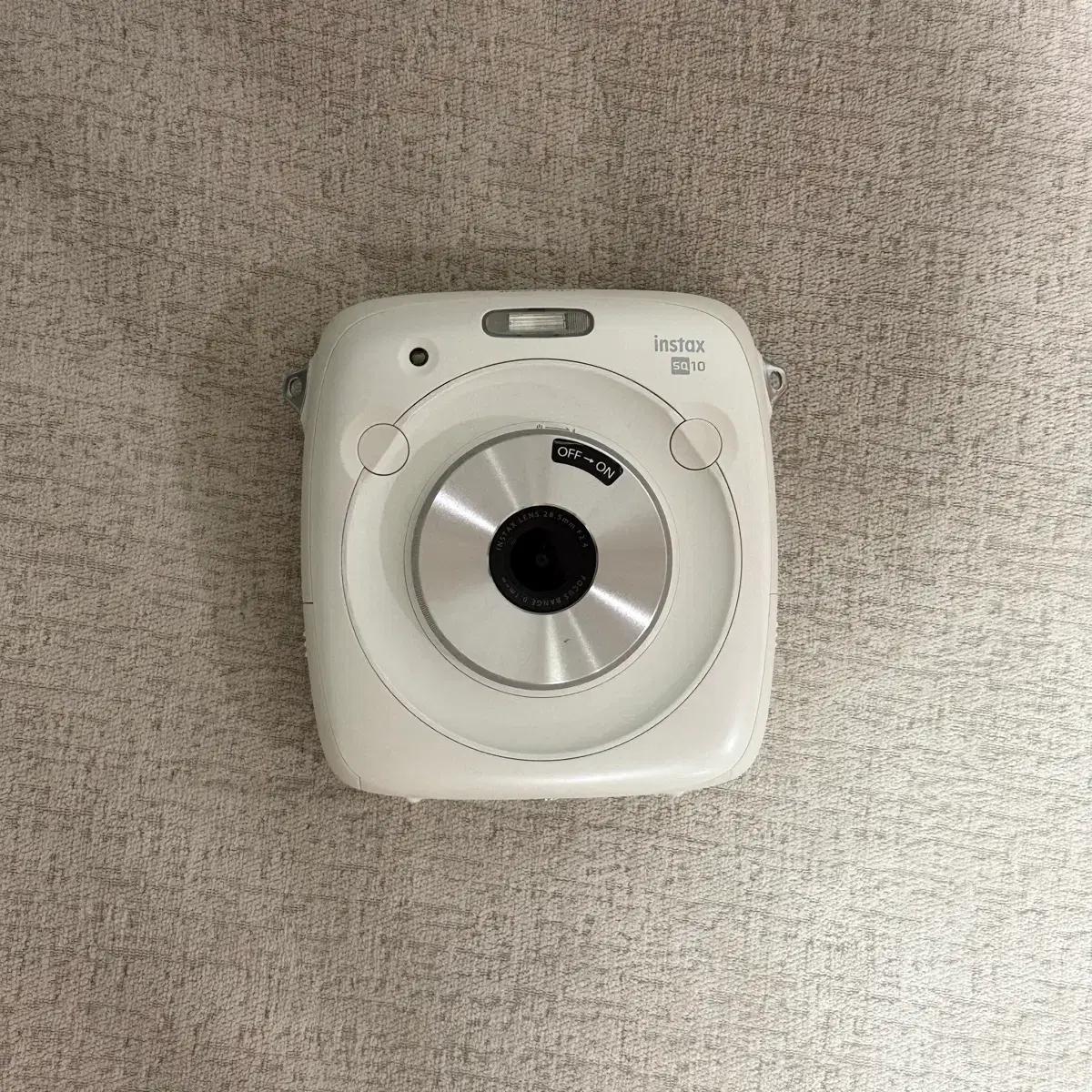 후지필름 인스탁스 SQ10 화이트 폴라로이드