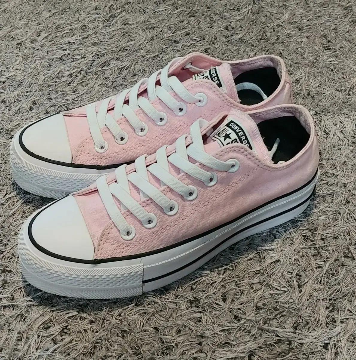 컨버스 척 테일러 올스타 플랫폼 바이유 멀티 스니커즈