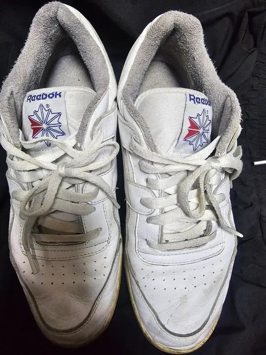 리복 운동화275사이즈팝니다