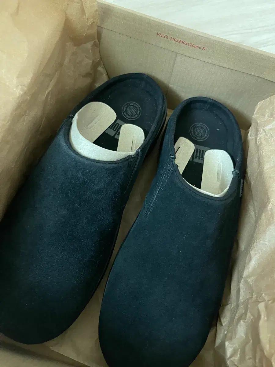 핏플랍 스웨이드 뮬