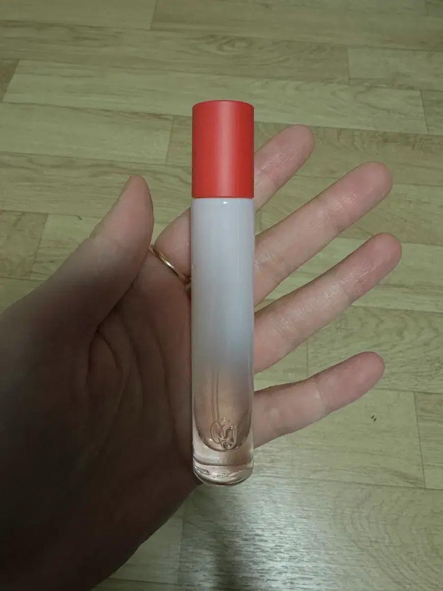 글로시에 유 향수