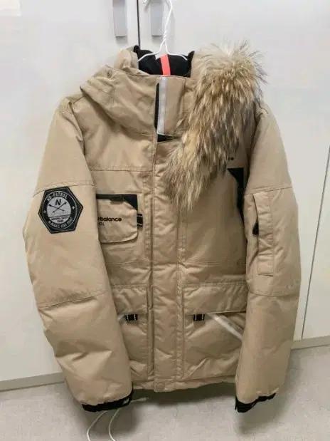 뉴발란스 패딩 점퍼