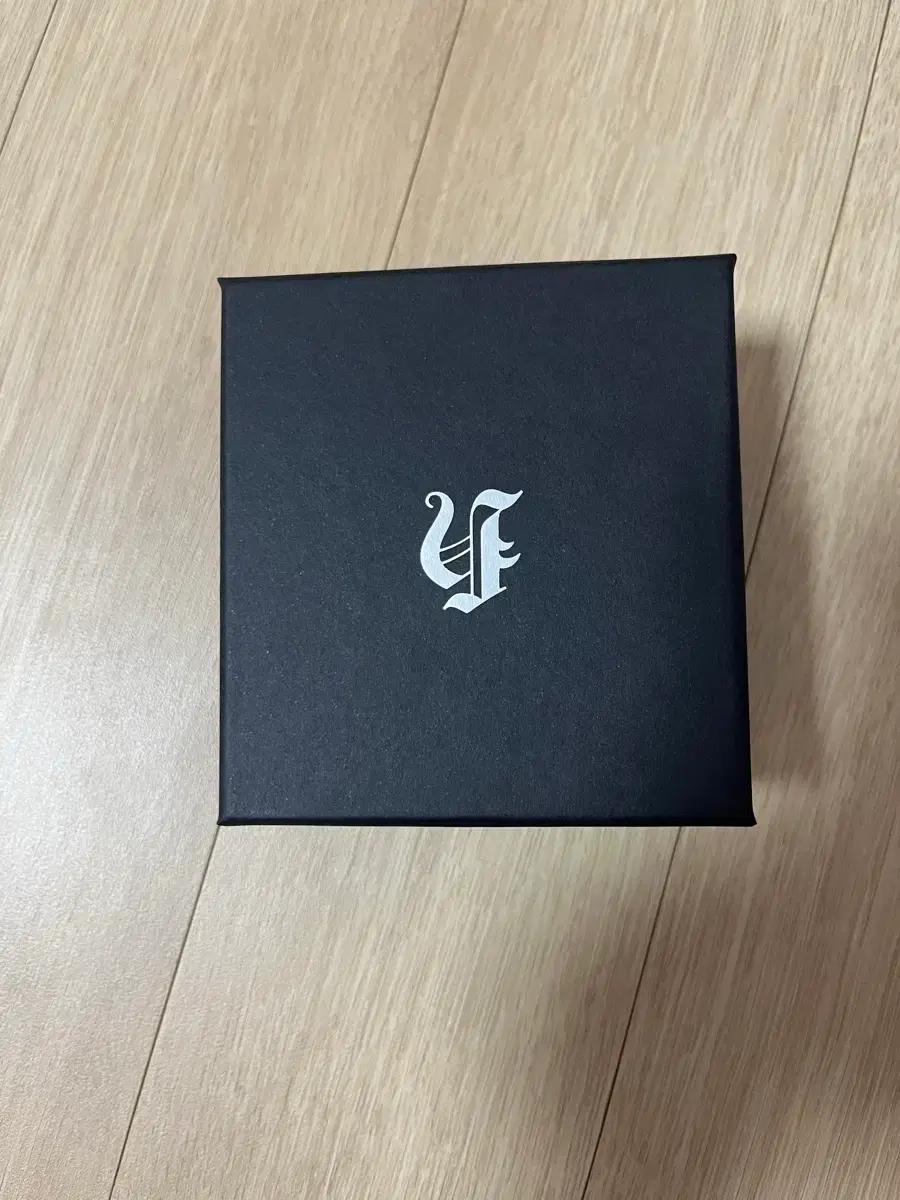 가격제시))스키즈 스트레이키즈 현진 도미네이트 앙콘 목걸이 양도