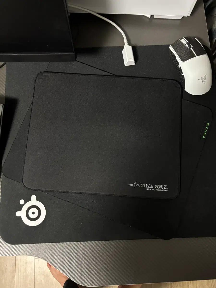 각종 마우스 패드 판매 (아티산,레이저,스틸시리즈)