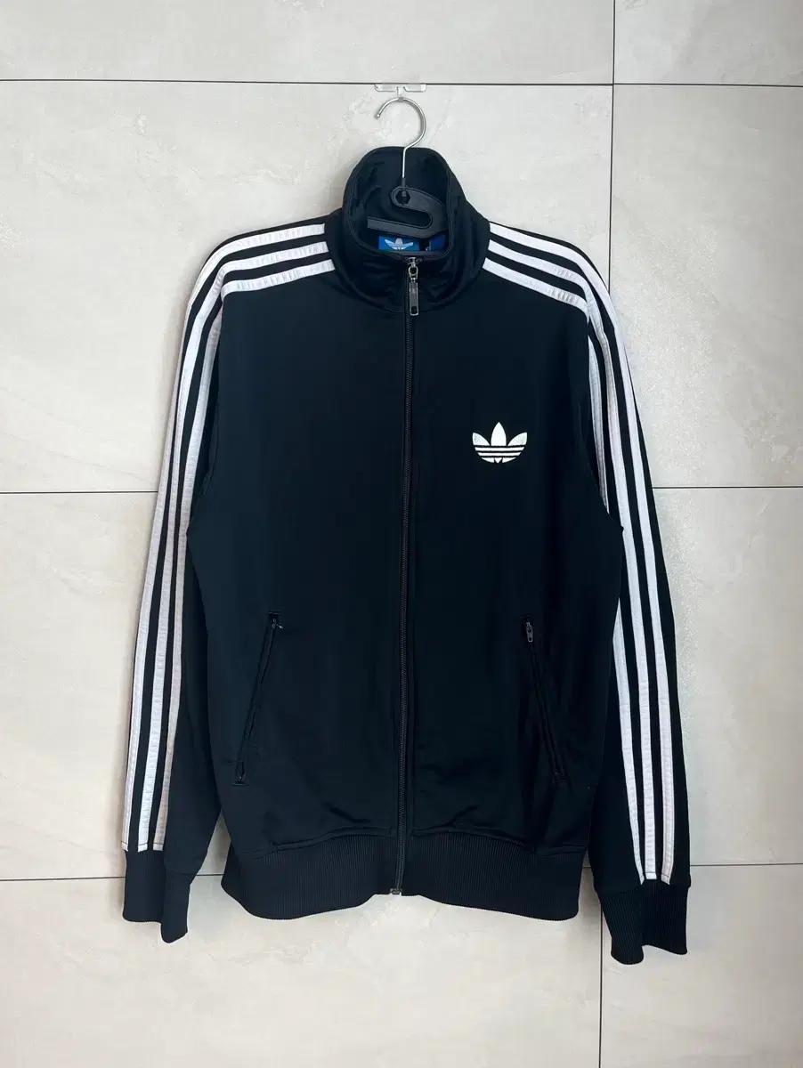 아디다스 대장 구파이어버드 져지 블랙 (95)