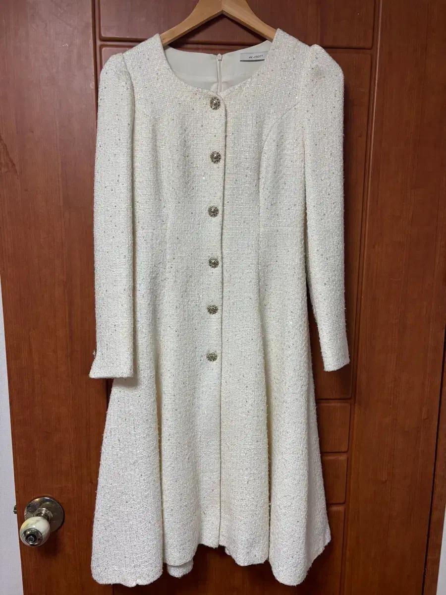 지고트 스팽글 반짝이는 원피스