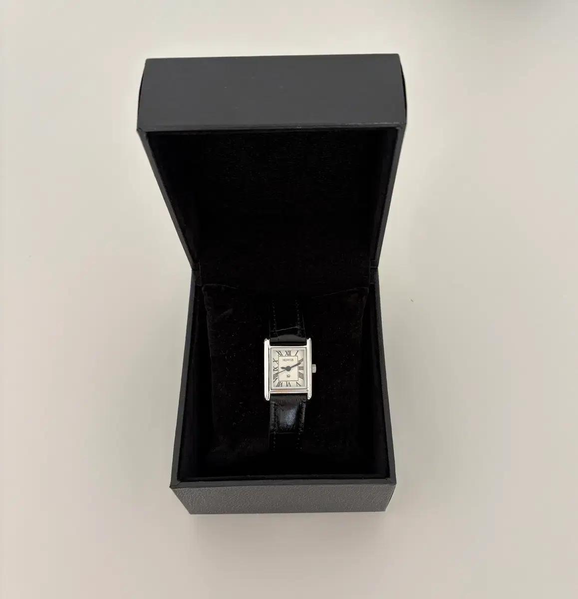 호와스 시계 howus wide classic square watch