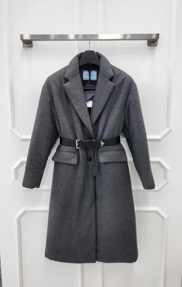 프라다 캐시미어 벨트 패딩 코트 그레이 42 P626PK