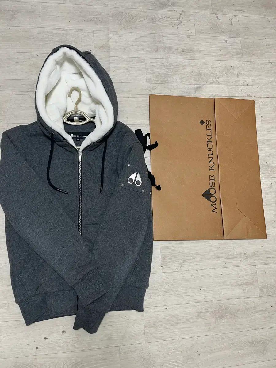 스톤 교환 , 무스너클 버니스웨터 s 100 백화점판