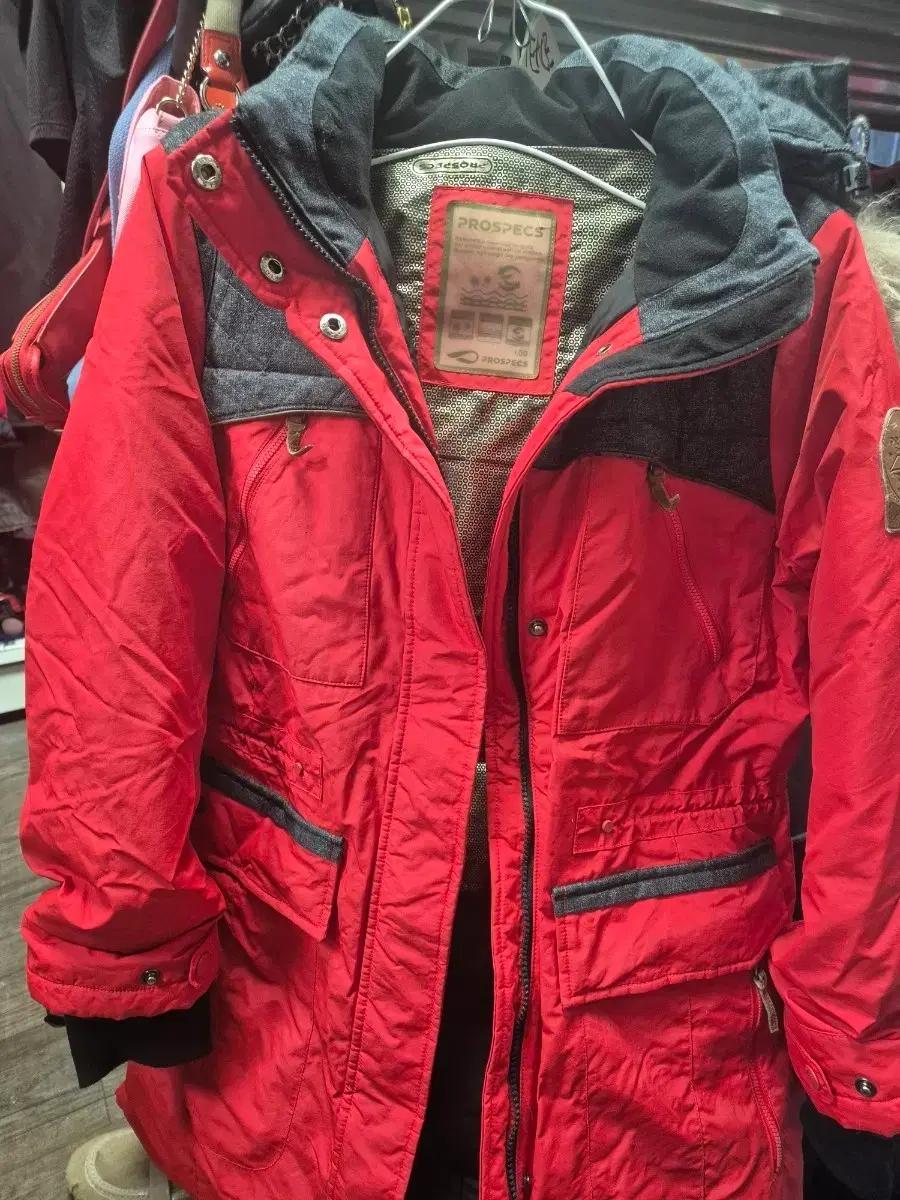 PROSPECS 프로스펙스 패딩 점퍼100