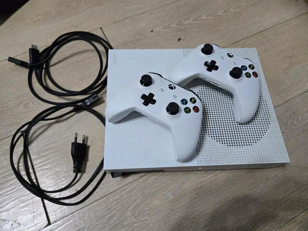 Xbox One 1TB 화이트 콘솔 +정품 무선 컨트롤러 2개