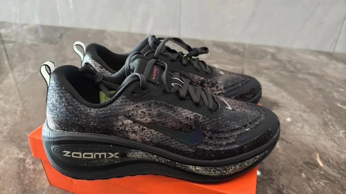 나이키 보메로 러닝화