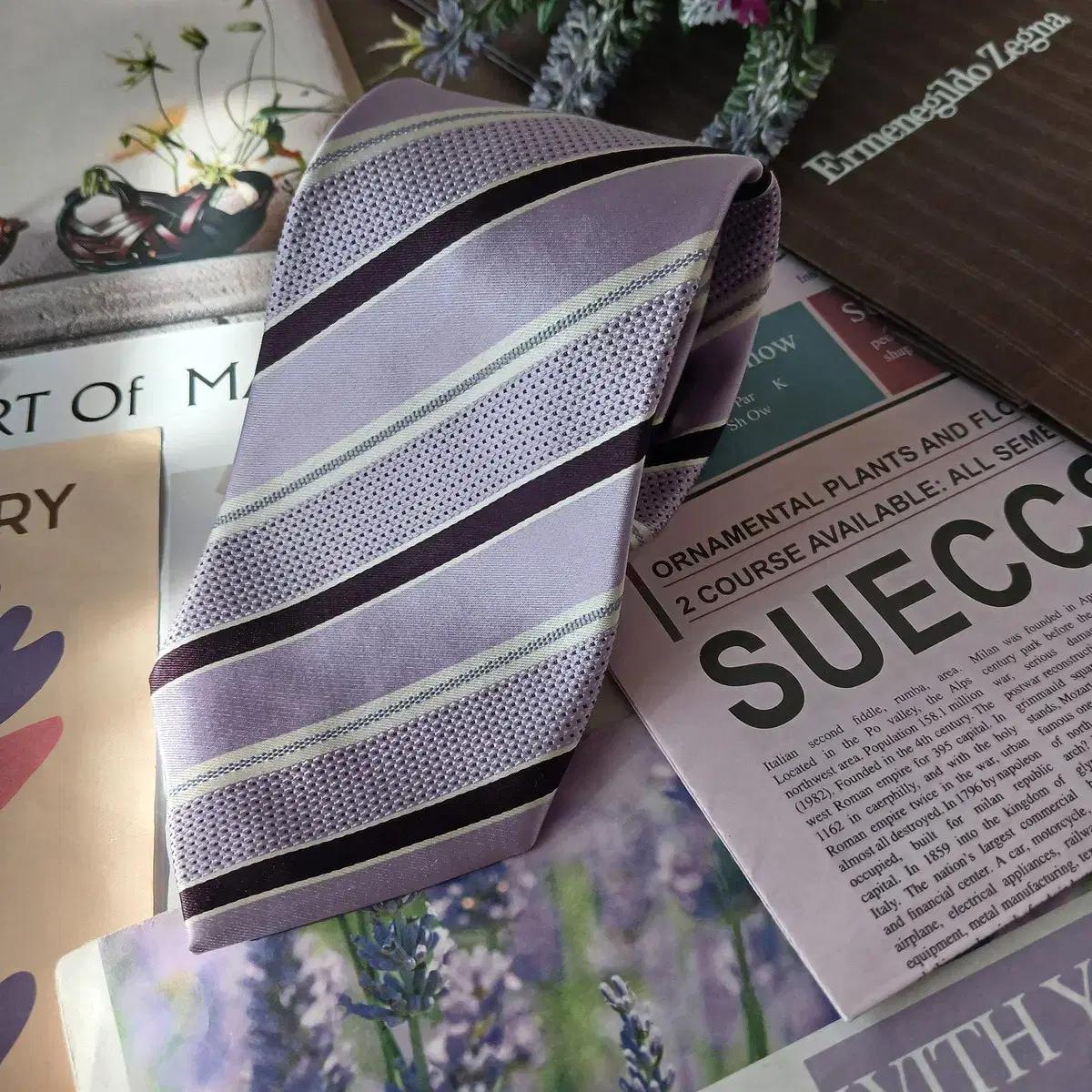 제냐 실크 바이올렛 스트라이프 넥타이 8.7cm A+등급 A19180