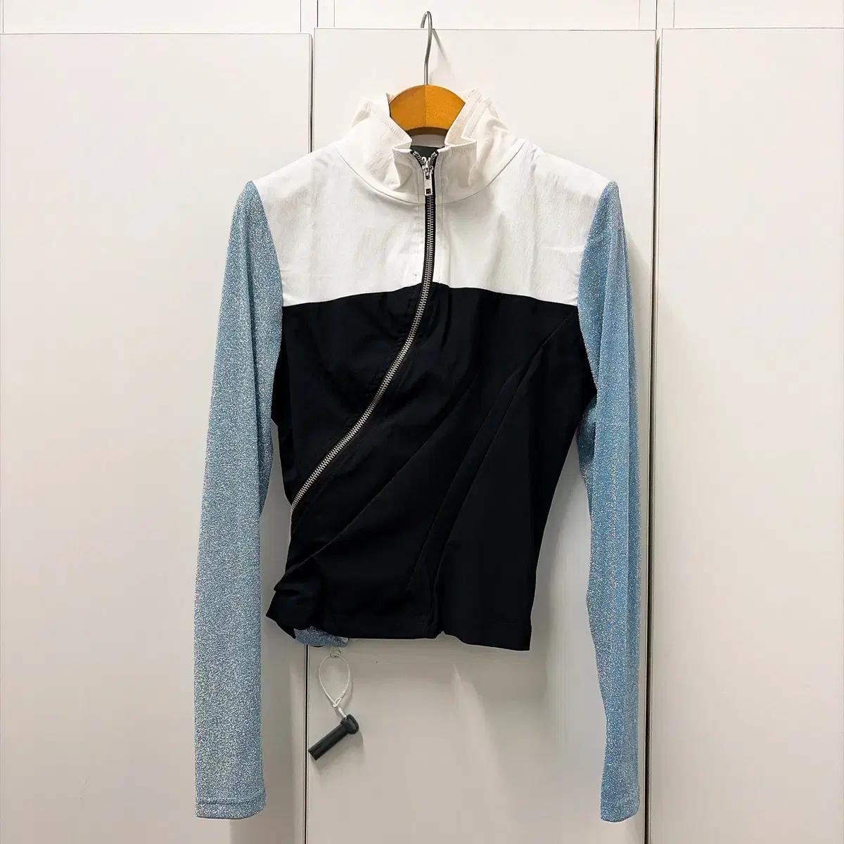 (정품/새상품) 오토링거 더블 카라 롱슬리브 탑