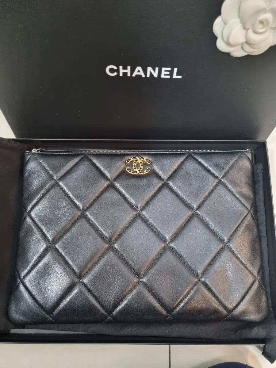 샤넬19클러치 라지