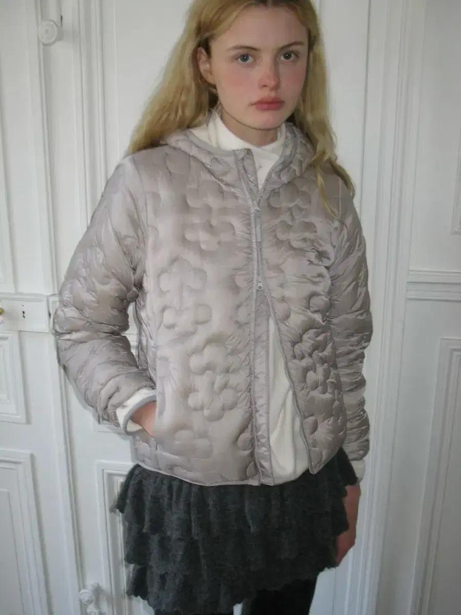 시눈 Light Down Hoodie Jacket (Grey) 경량패딩M