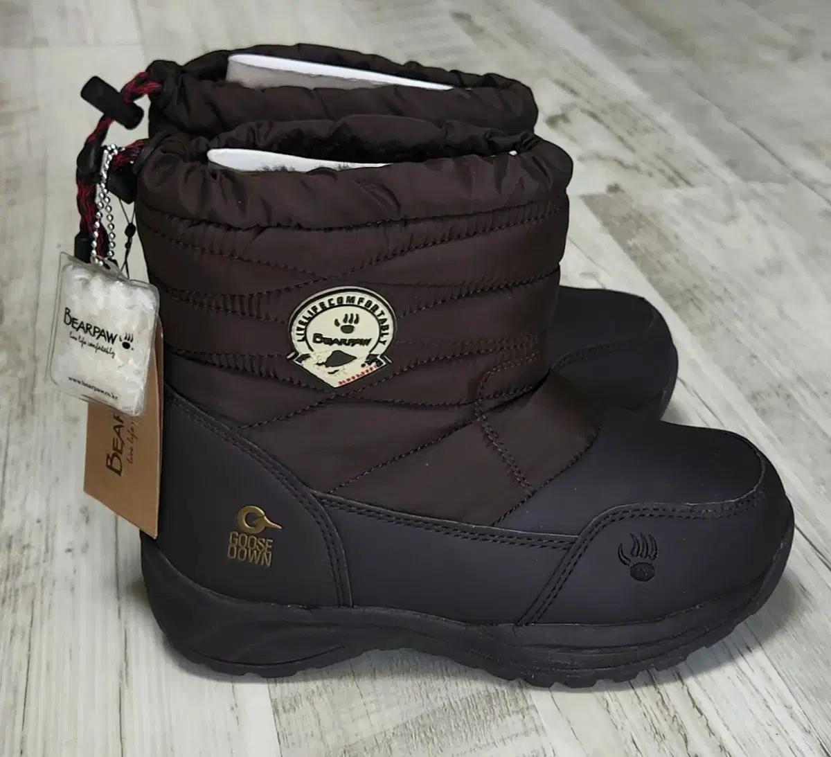 베어파우 양모 구스패딩 부츠