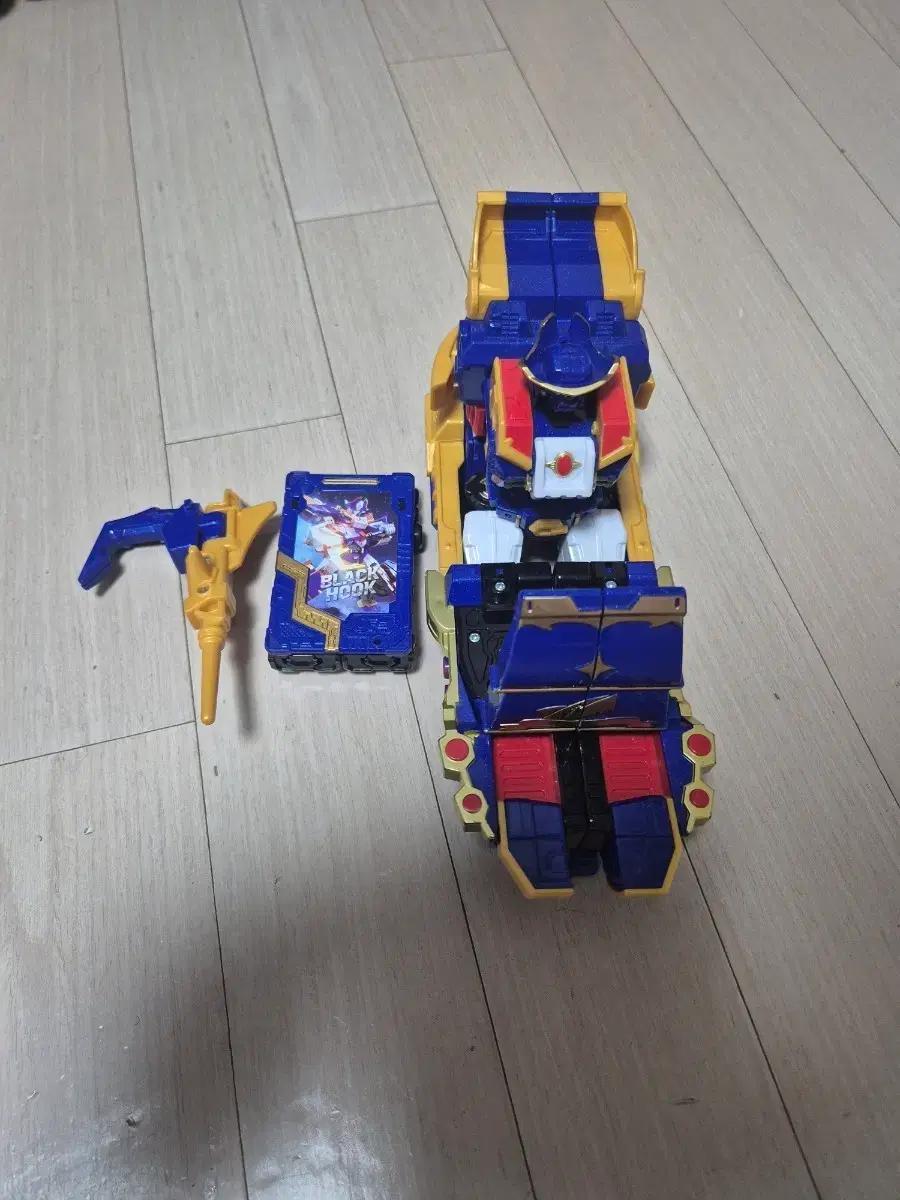 메탈카드봇 블랙후크