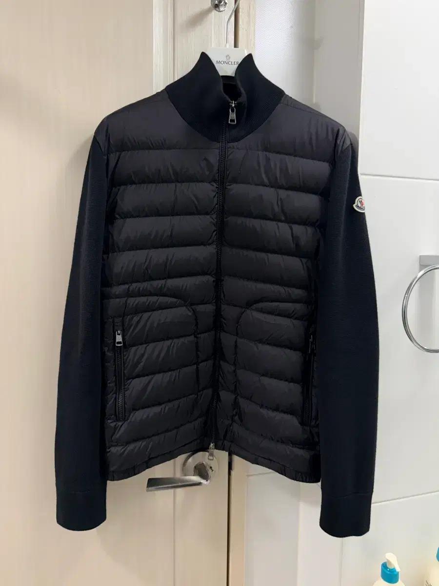 [L] 24 / 25 몽클레어 트리콧 울 가디건 김현우 니트패딩 블랙